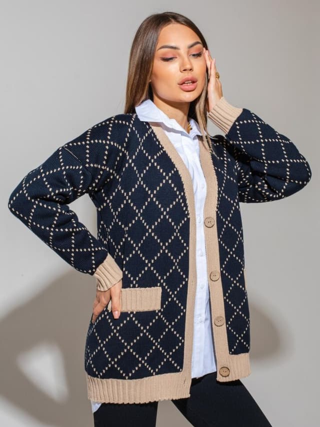 Elegant Navy & Beige Knit Cardigan